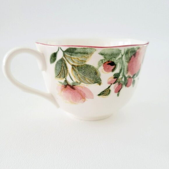 Vintage Nikko Precious Teacups & Saucers, 2 Sets, Red Poppy Flower Green Trim - Picture 4 of 16